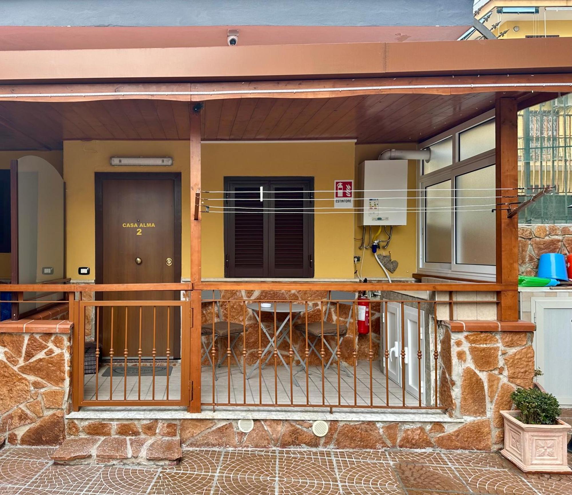 דירות נאפולי Casa Alma מראה חיצוני תמונה